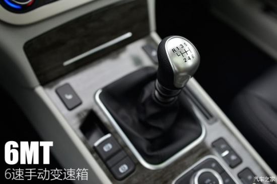 長城汽車 哈弗H6 Coupe 2015款 2.0T 手動四驅(qū)尊貴型 長城汽車 哈弗H6 Coupe 2015款 2.0T 手動四驅(qū)尊貴型