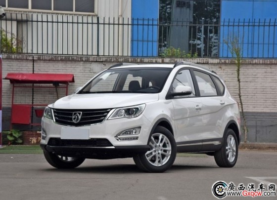 g֮x15fԪԃ(ni)Ʒ|(zh)SUV 